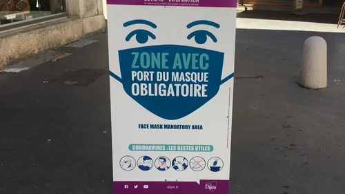 Le port du masque en extérieur de nouveau obligatoire dans...